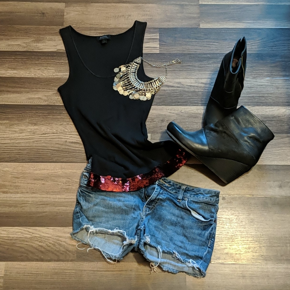 Express black tank with sequins Sz M